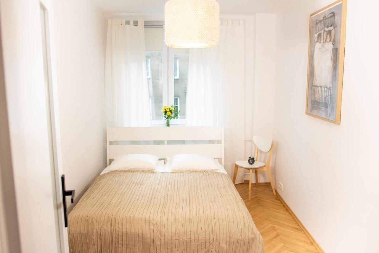 דירות ורשה Wilcza Apartament מראה חיצוני תמונה